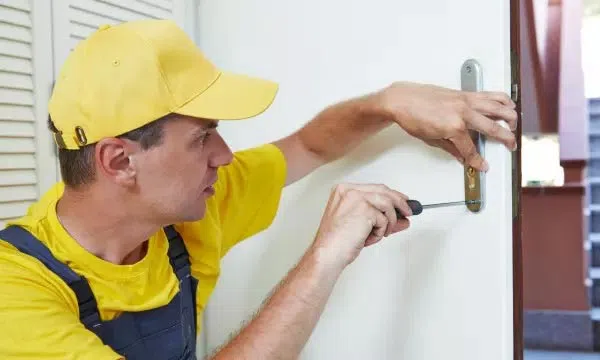 Pompano Beach City Locksmith Pompano Beach, FL 954-281-3389 - commercial-locksmith-near-me-24-hr